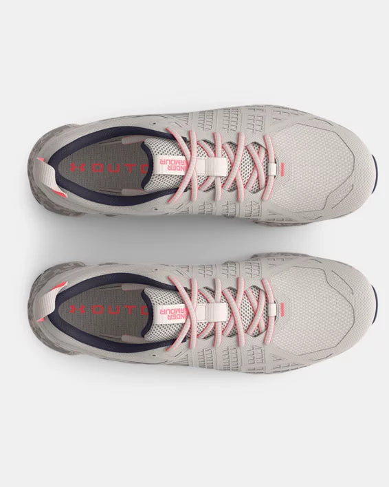 *CLOSEOUT* Under Armour Women's MG Strikefast (3024954-102)