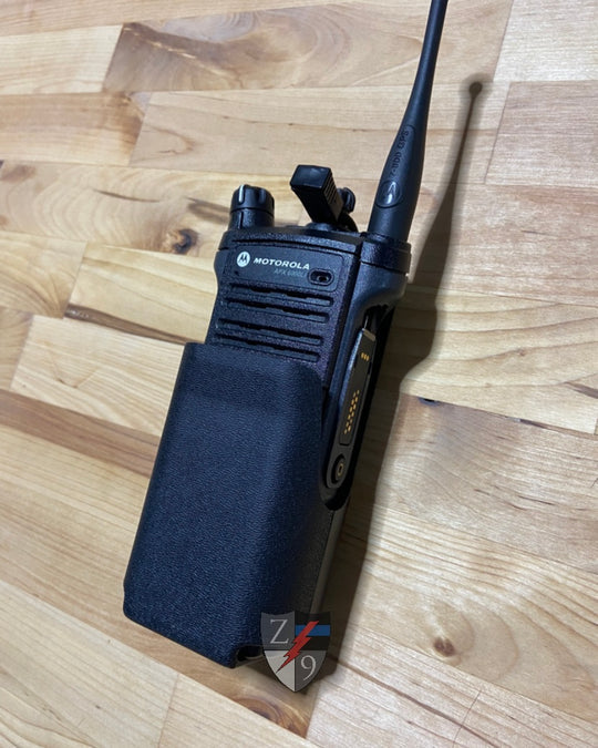 Zero 9 Portable Radio Case, APX 6000/8000 Series, Molle-Lok (Z9-5001-BLK-MLK)