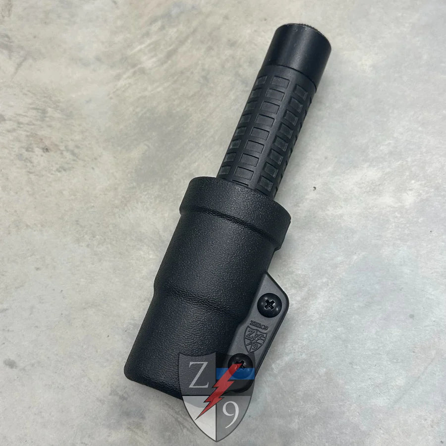 Zero 9 Flashlight Case Bezel Down Size 2, Molle-Lok (Z9-4025-BLK-MLK)